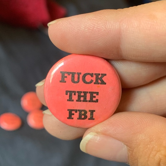 Accessories - Vintage f*ck the FBI pins